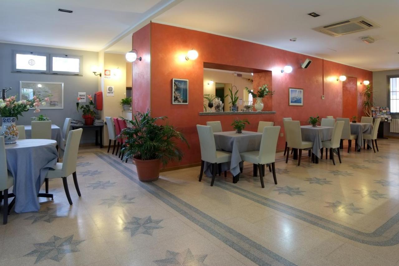 Villa Gioiosa Diano Marina Exterior foto